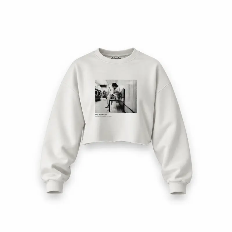 Amy Winehouse at the laundromat 2004 Oversize Crop Sweatshirt
