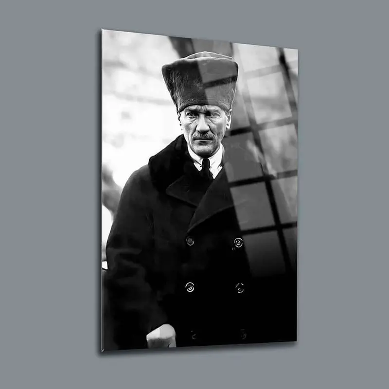 Atatürk 186 Cam Tablo