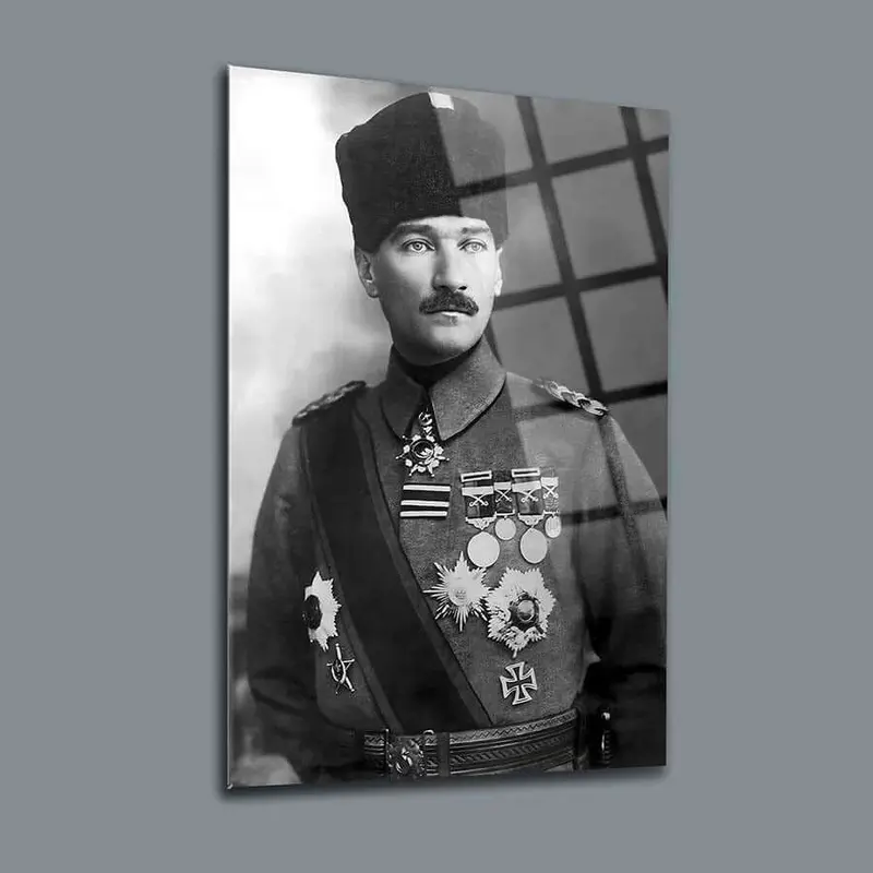 Atatürk 187 Cam Tablo