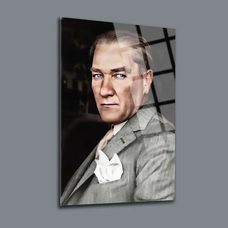 Atatürk 45 Cam Tablo