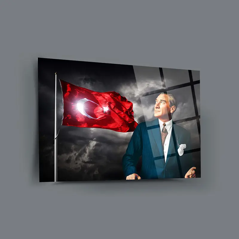Atatürk ve Bayrak 6 Cam Tablo