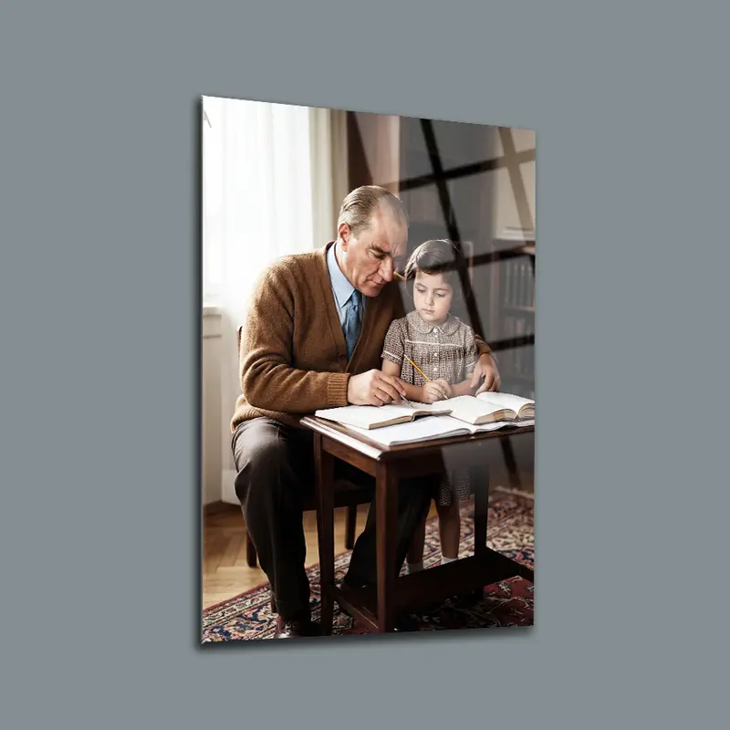 Atatürk YZ 328 Cam Tablo