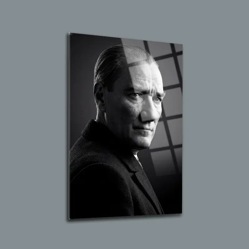 Atatürk YZ 336 Cam Tablo