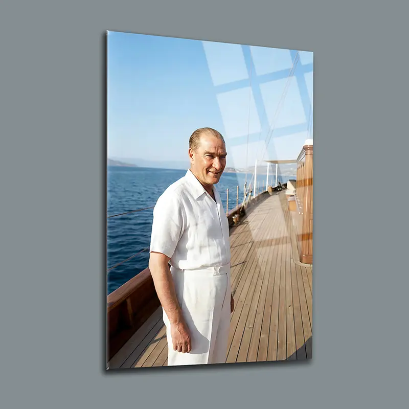 Atatürk YZ 372 Cam Tablo