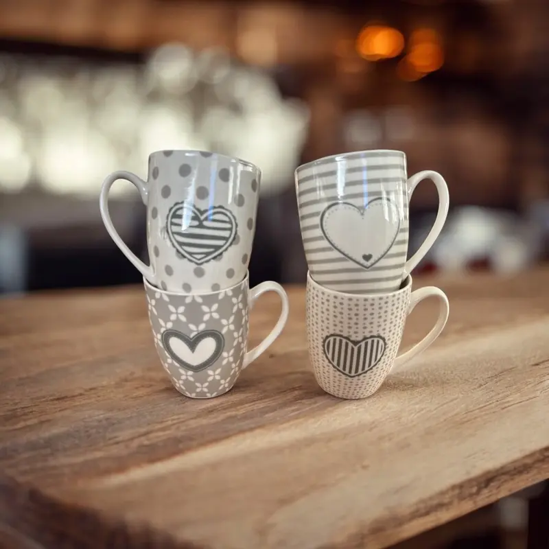 Dört Adet Sevgi Dolu Mug Kupa Seti 8.3x10.5 cm