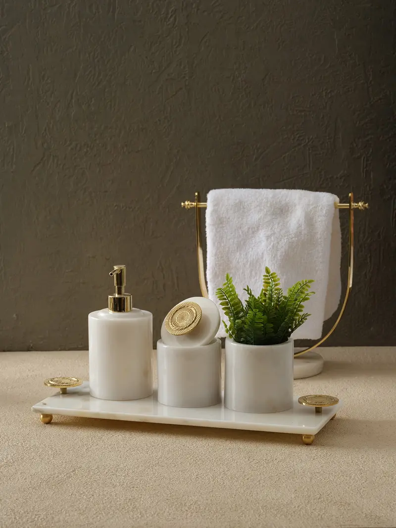 Düğmeli Banyo Seti(Tepsi- Diş Fırçalık- Kutu- Sıvı Sabunluk)