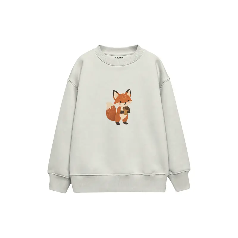 Fox Holding an Acorn Çocuk Sweatshirt
