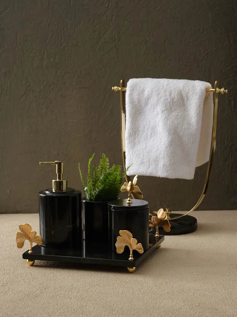 Gynco Kare Banyo Seti(Tepsi- Diş Fırçalık- Kutu- Sıvı Sabunluk)
