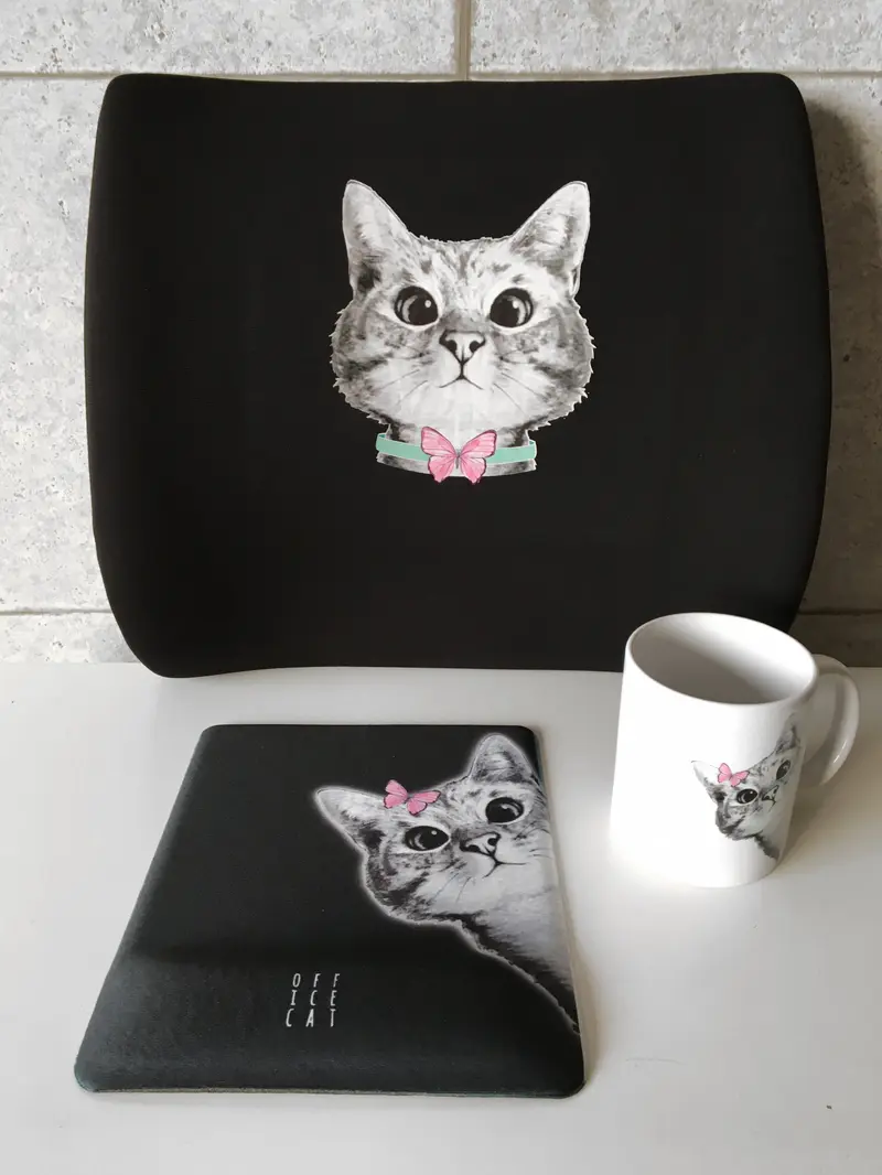 Meraklı Kedi Visco Bel Yastığı Mouse pad Kupa 3'lü Set