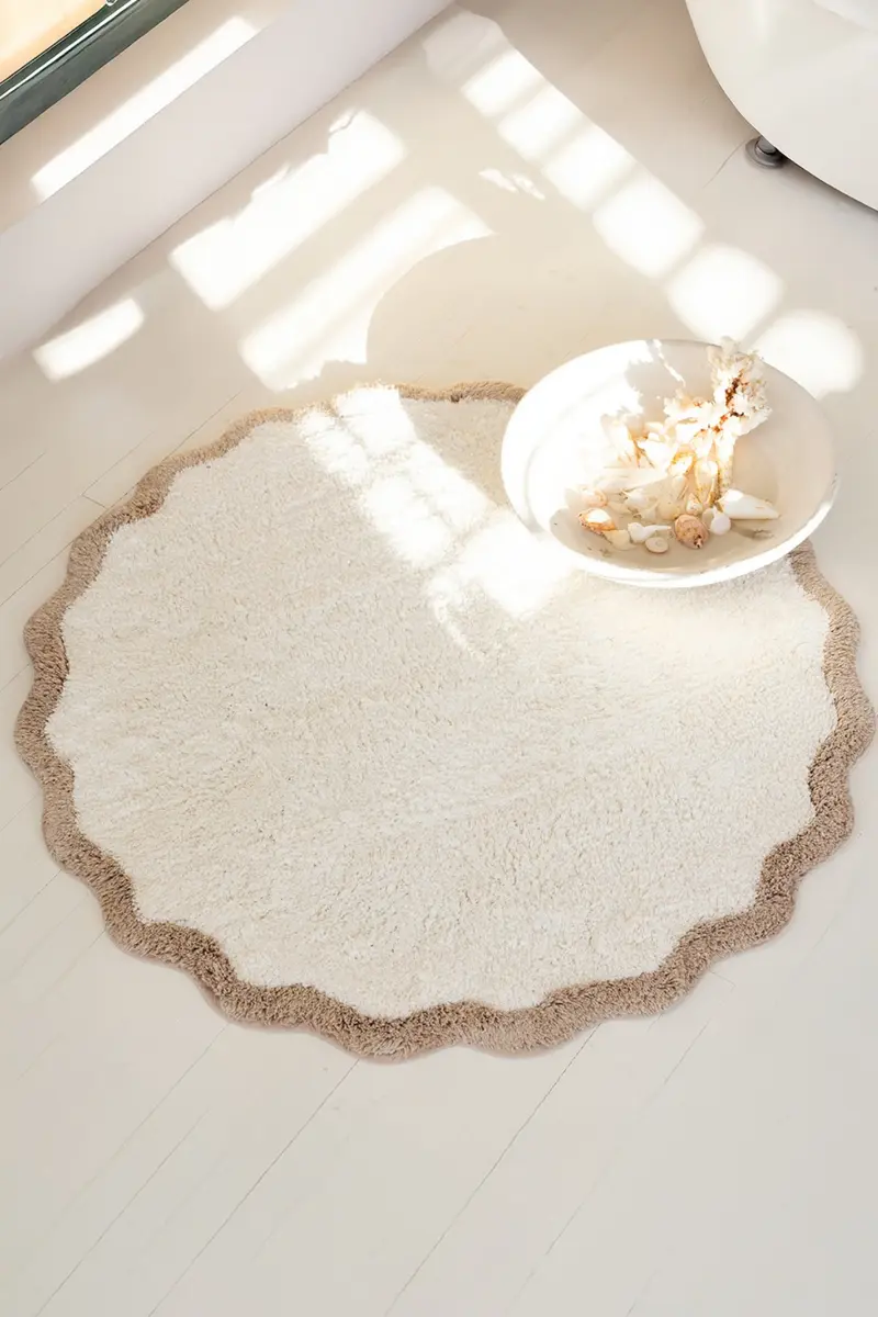 Scallop Yuvarlak Bambu Banyo Paspası 120x120 Cm Bej