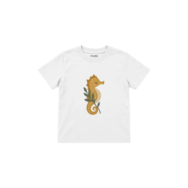 Seahorse Curled around a Sprig Çocuk Tişört