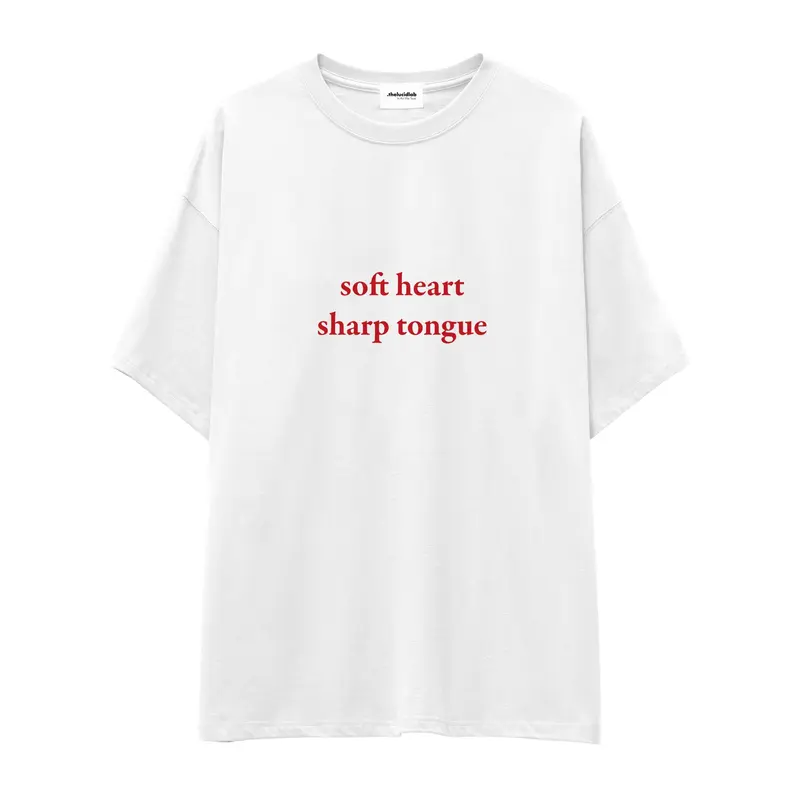 Soft Heart Sharp Tongue Oversize Tişört