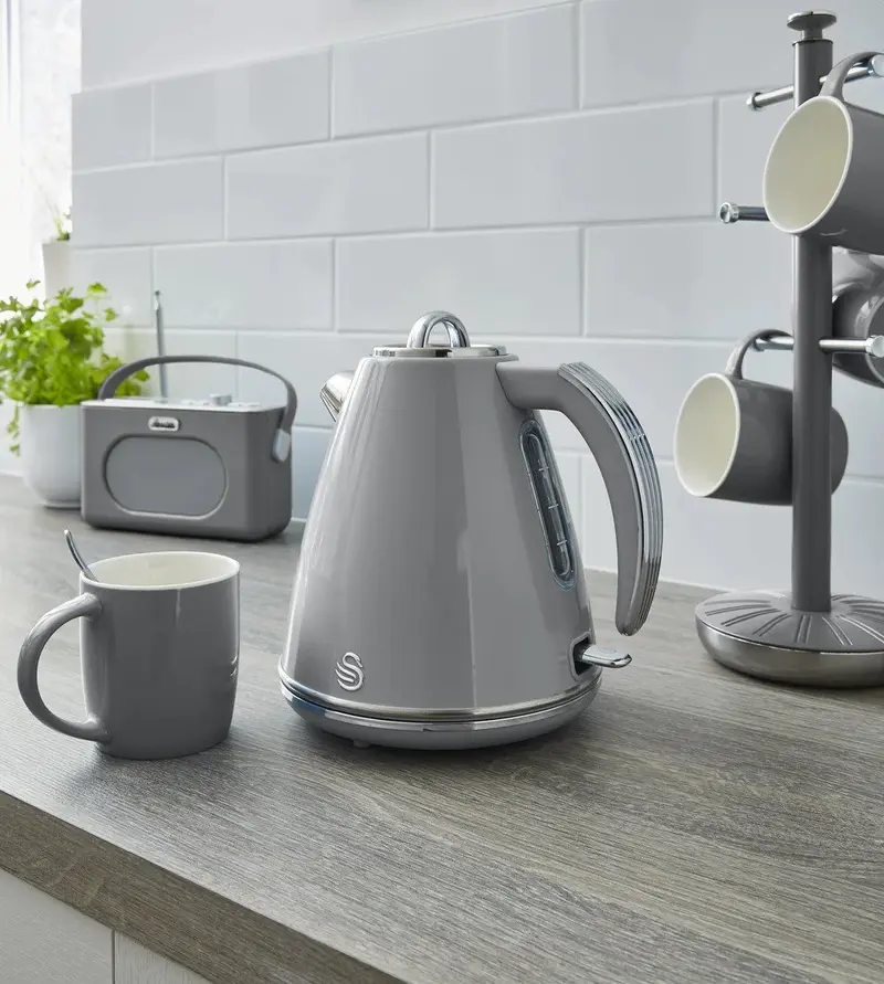 Swan Retro Jug Elektrikli Su Isıtıcısı Kettle 1.5 Litre 3000 w Gri