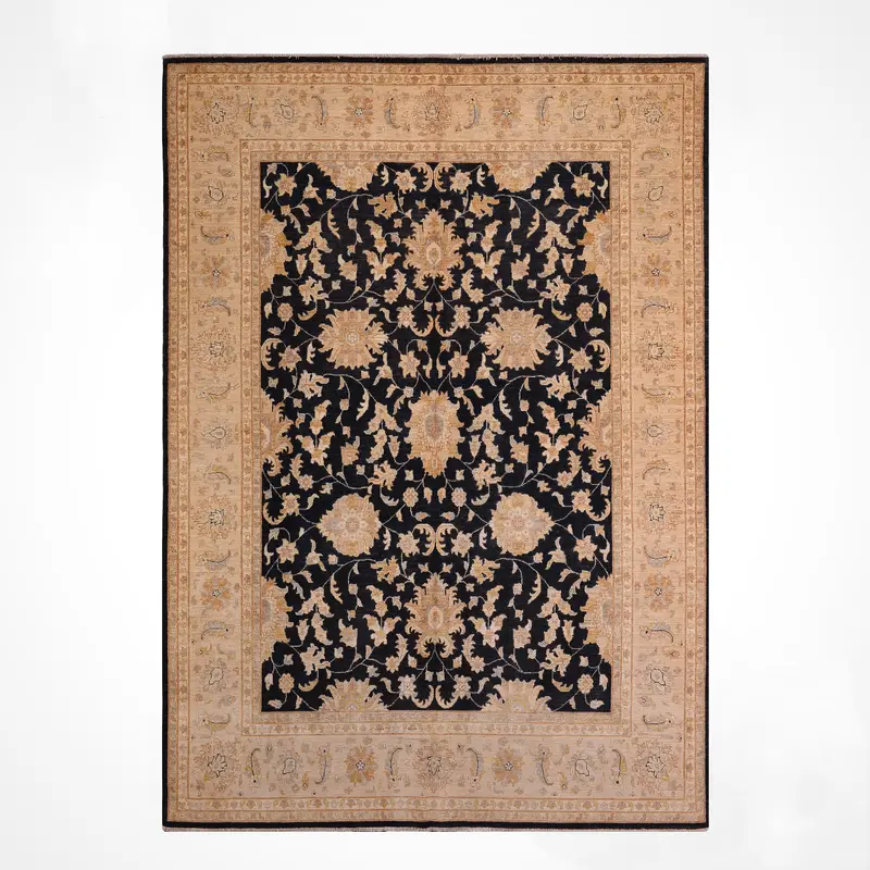 Uşak Orijinal El Dokuması Siyah Krem Kök Boya Yün Halı 242x305 7.38 Metrekare - 8x10 ft