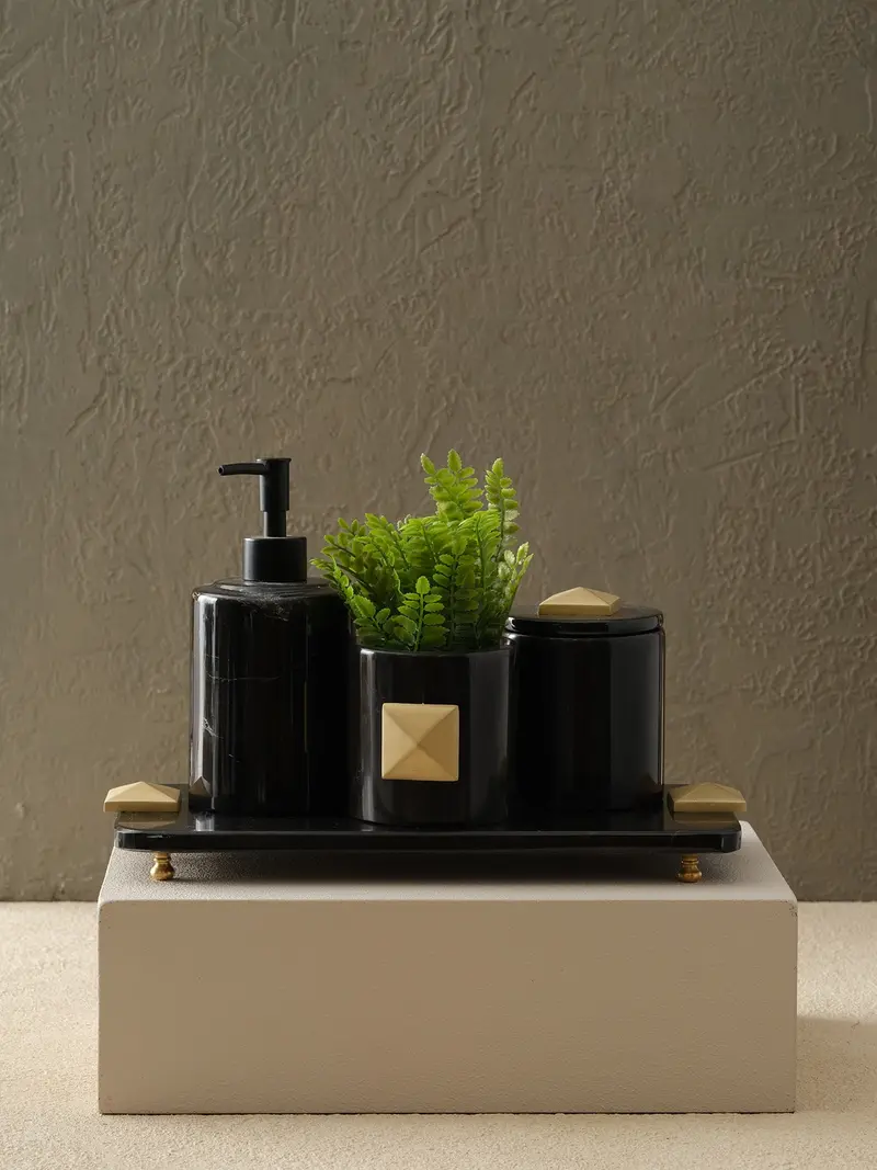 Valentino Banyo Seti(Tepsi- Diş Fırçalık- Kutu- Sıvı Sabunluk)
