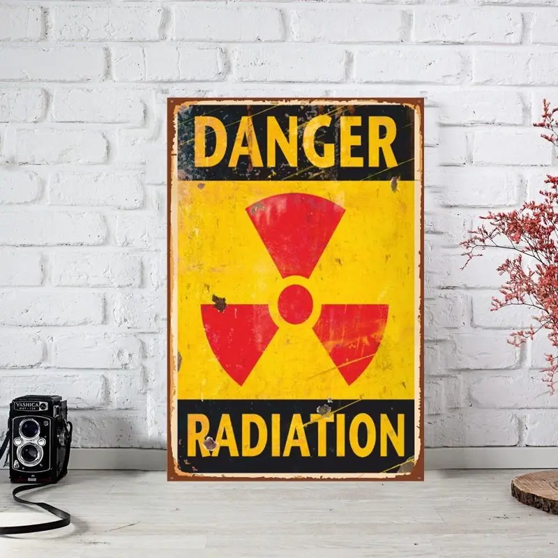 Wow Danger Radiation Ahşap Duvar Posteri 30x40cm